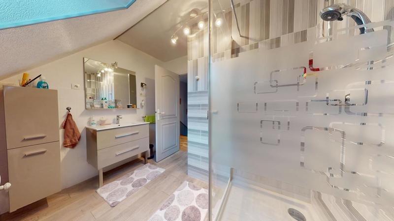 Maison - 160 m² - 8 pièces