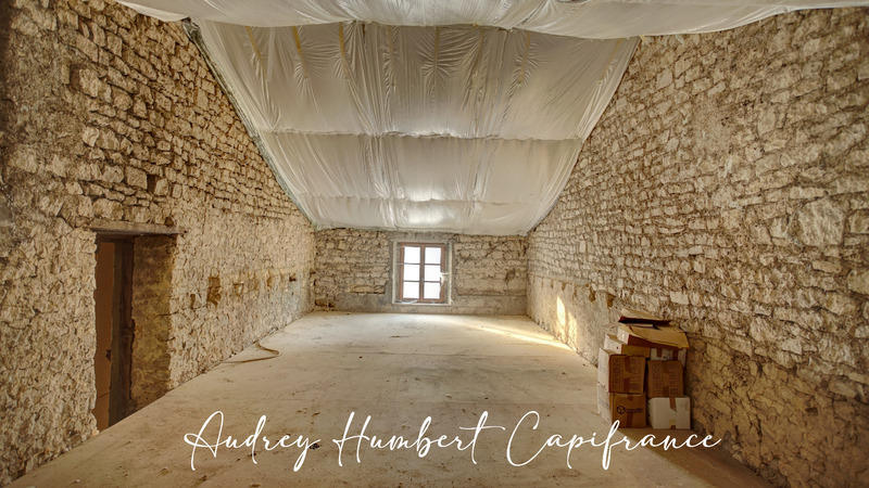 Maison - 195 m² - 6 pièces