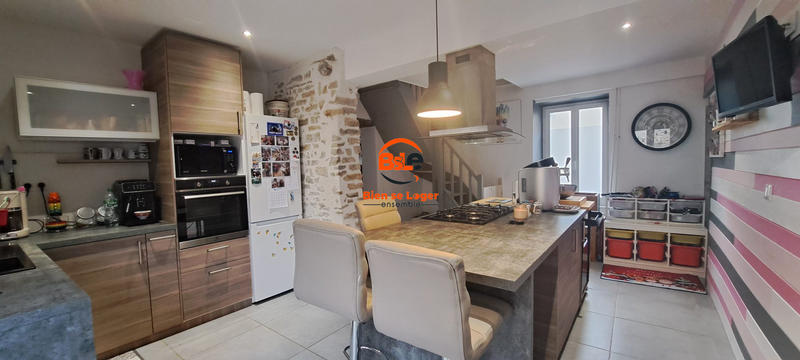 Maison - 190 m² - 8 pièces