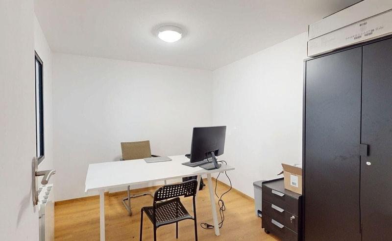 Local d'activités - 55 m²