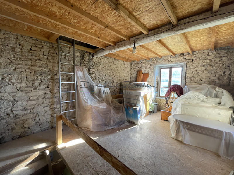 Maison - 96 m² - 4 pièces
