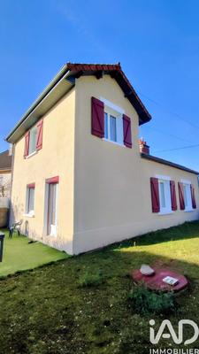 Maison - 98 m² - 5 pièces