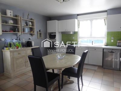 Maison - 174 m² - 5 pièces