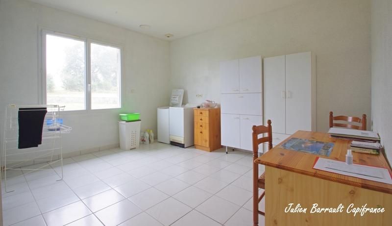 Maison - 210 m² - 6 pièces