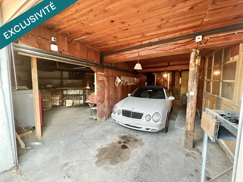 Maison - 208 m² - 9 pièces