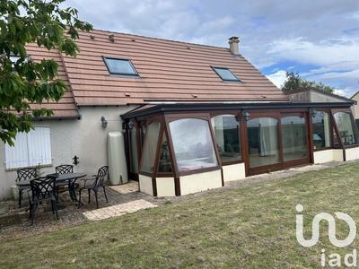 Maison - 160 m² - 8 pièces