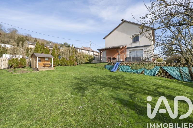 Maison - 140 m² - 5 pièces