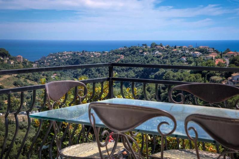 Villa - 137 m² - 5 pièces