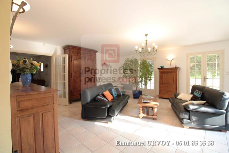 Maison - 135 m² - 6 pièces