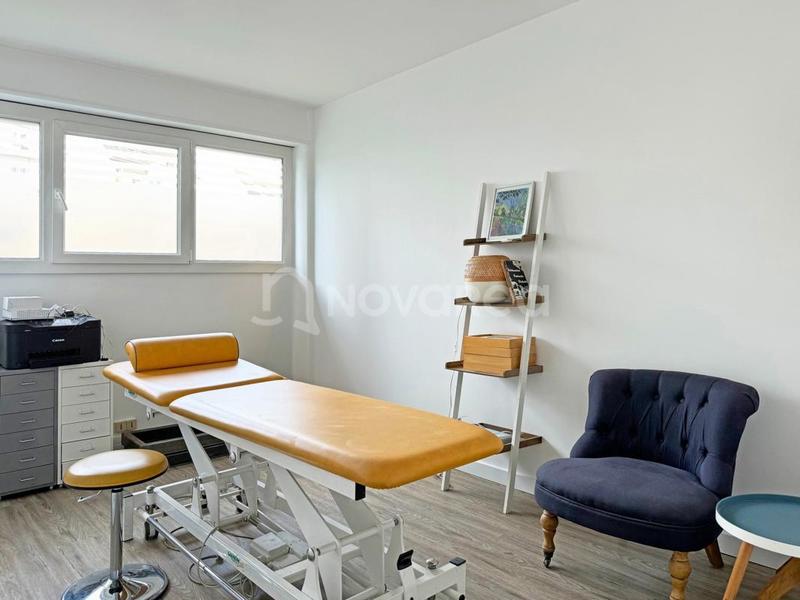 Local commercial - 66 m² - 3 pièces