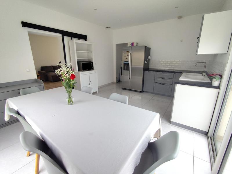 Maison - 143 m² - 5 pièces