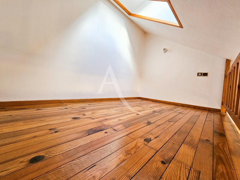 Maison - 119 m² - 5 pièces