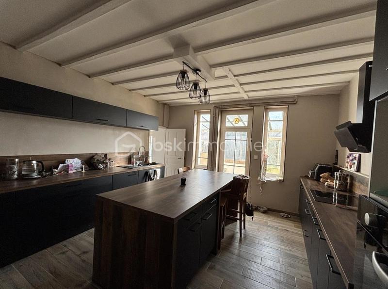 Maison de bourg - 92 m² - 4 pièces