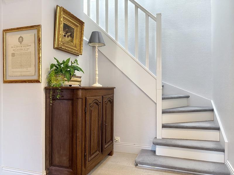 Appartement ancien - 153 m² - 5 pièces