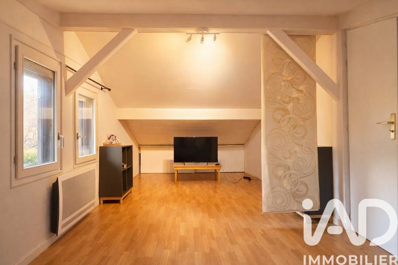 Maison - 197 m² - 10 pièces