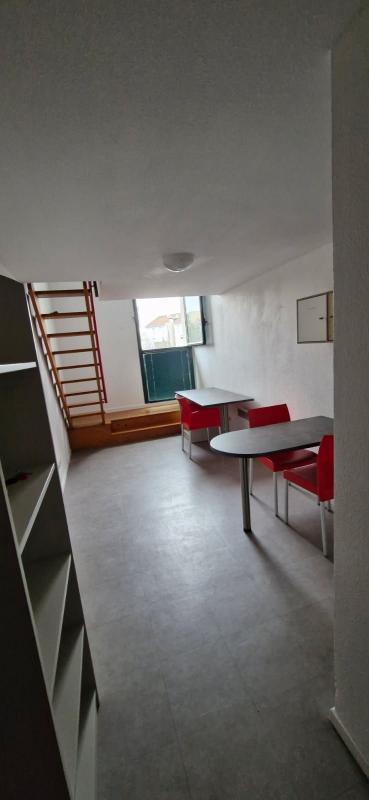 Studio - 31 m² - 2 pièces