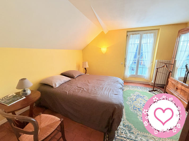 Maison - 96 m² - 4 pièces