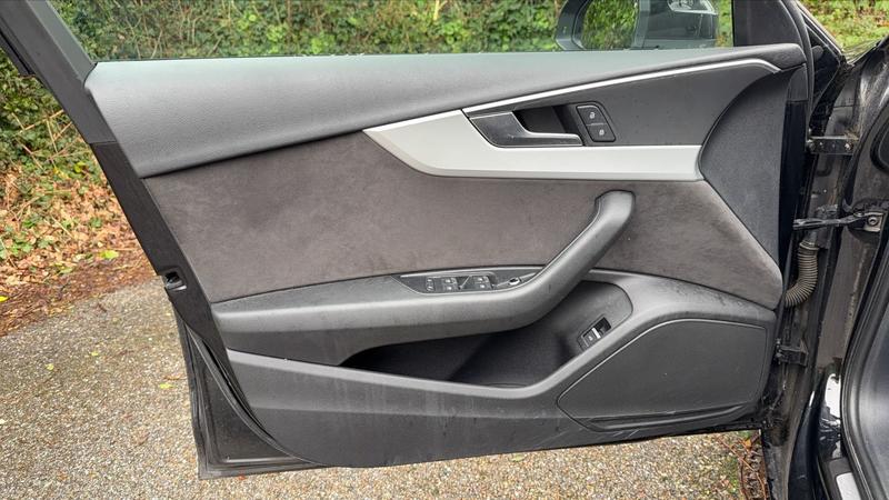 Audi A4 1.4 Tfsi 150 s-Tronic7 Business Line