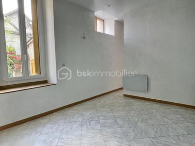 Maison ancienne - 340 m² - 9 pièces