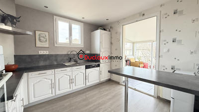 Maison - 146 m² - 6 pièces