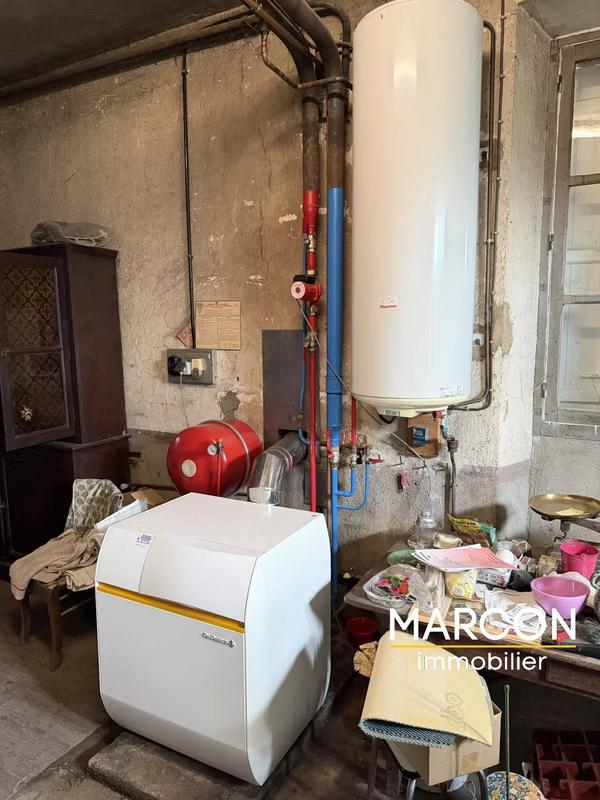 Maison - 177 m² - 7 pièces