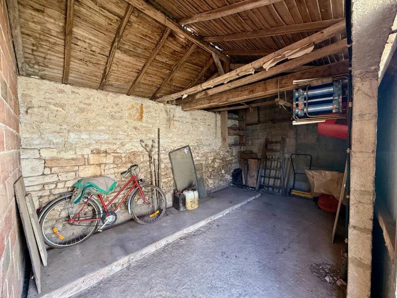 Propriété - 121 m² - 5 pièces