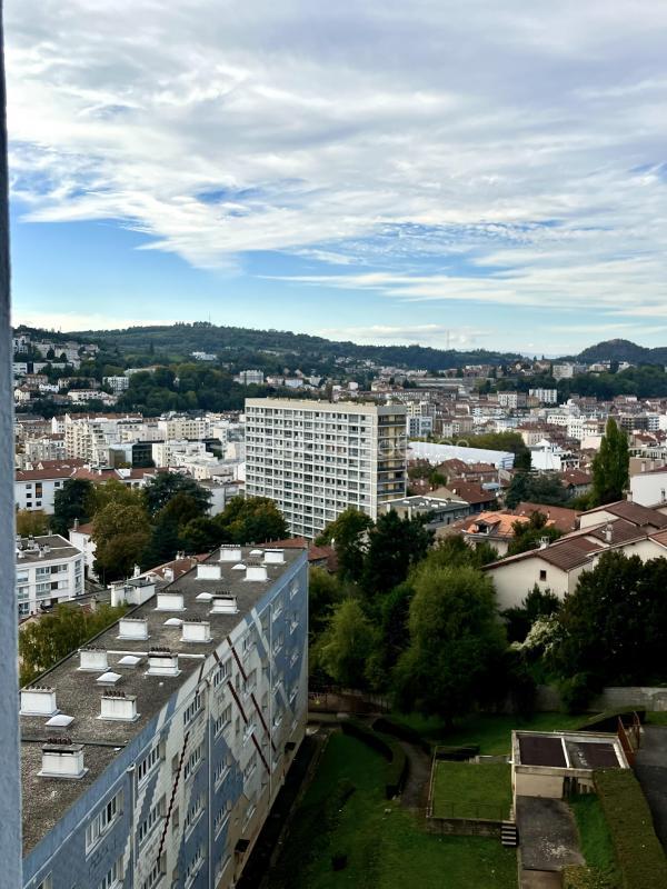 Appartement - 76 m² - 4 pièces