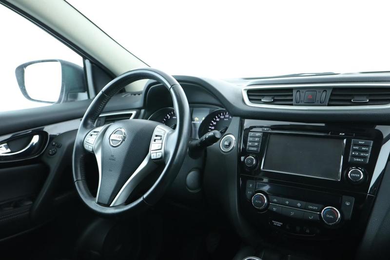 Nissan Qashqai 1.5 dCi n-Connecta 110 ch