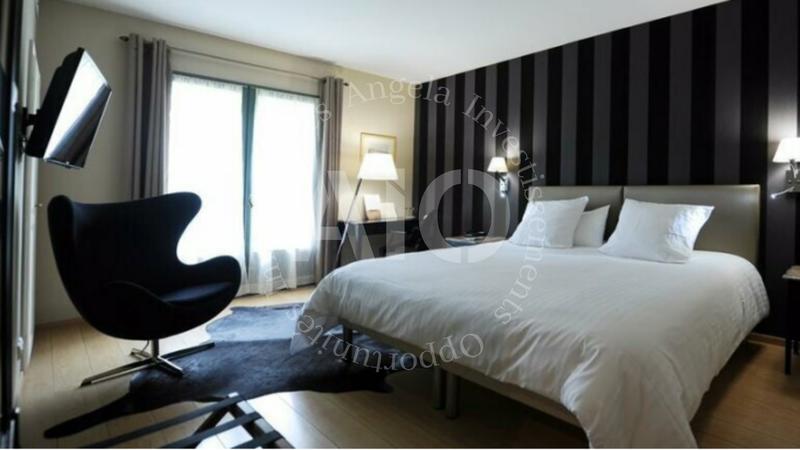 Local commercial - 20 000 m²