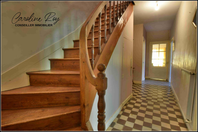 Maison - 226 m² - 8 pièces