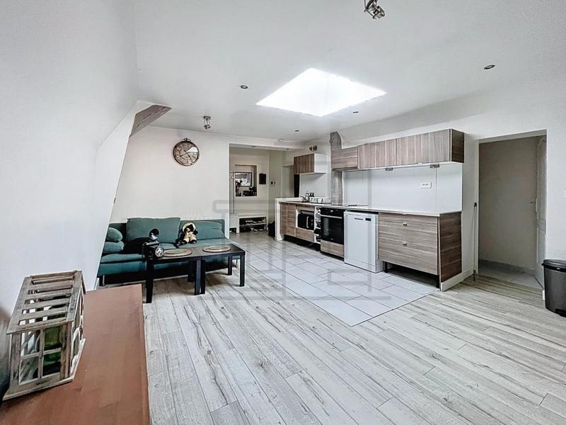 Appartement - 77 m² - 3 pièces