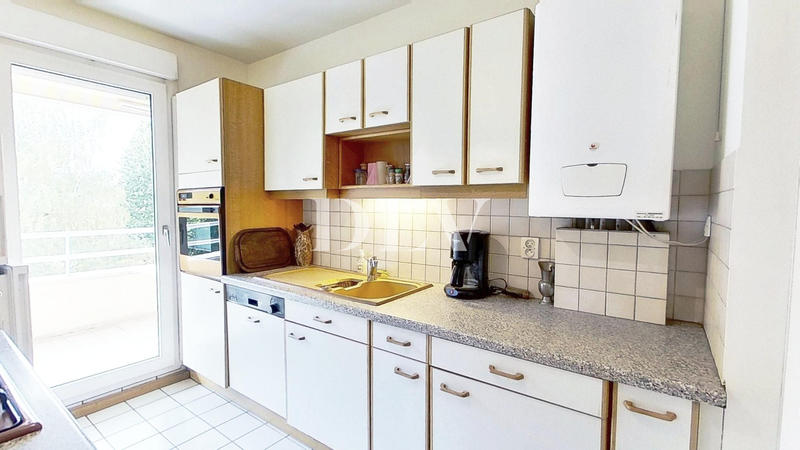 Appartement - 89 m² - 5 pièces