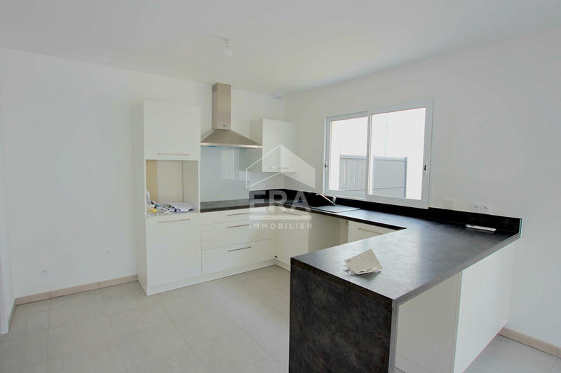 Maison - 91 m² - 4 pièces