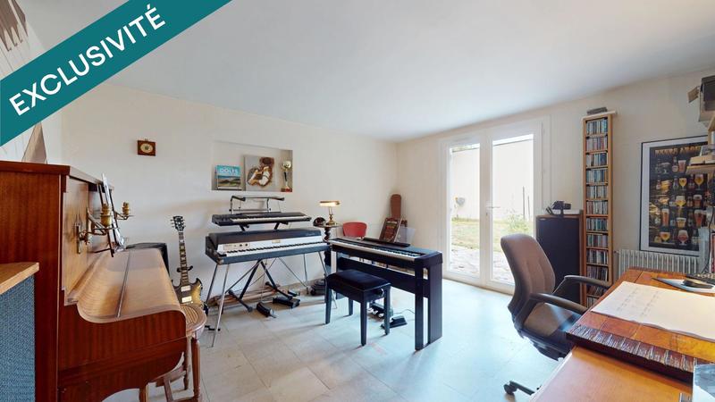 Maison - 203 m² - 7 pièces