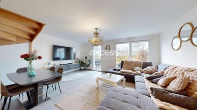 Maison - 87 m² - 4 pièces