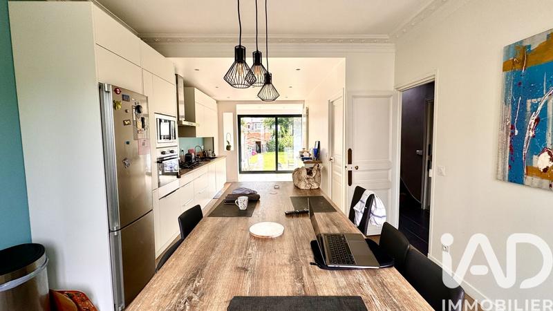 Maison - 185 m² - 7 pièces