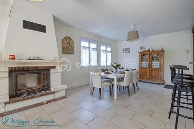 Maison - 115 m² - 6 pièces