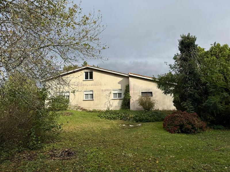 Maison - 147 m² - 6 pièces