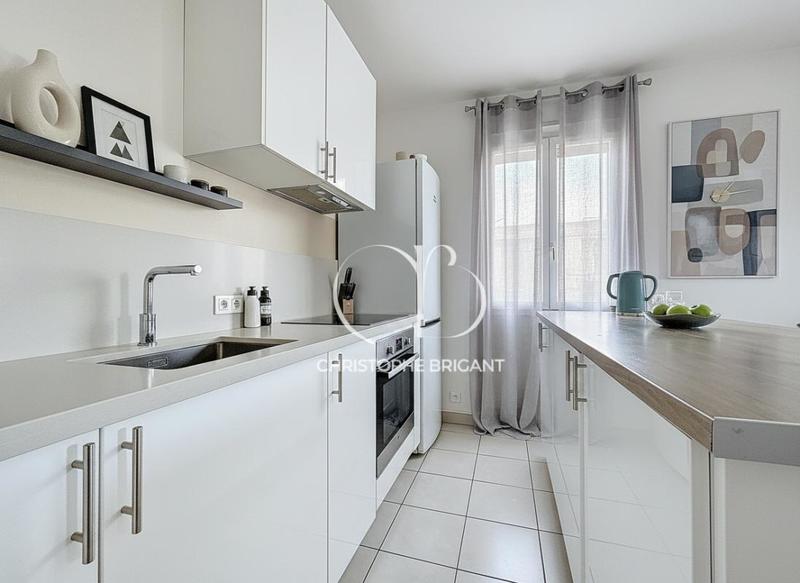 Appartement - 64 m² - 3 pièces