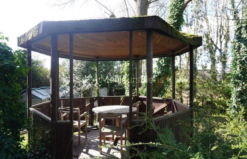 Terrain constructible - 738 m²