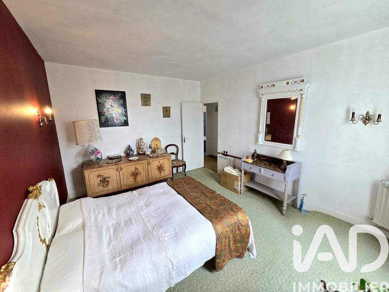 Maison - 184 m² - 7 pièces