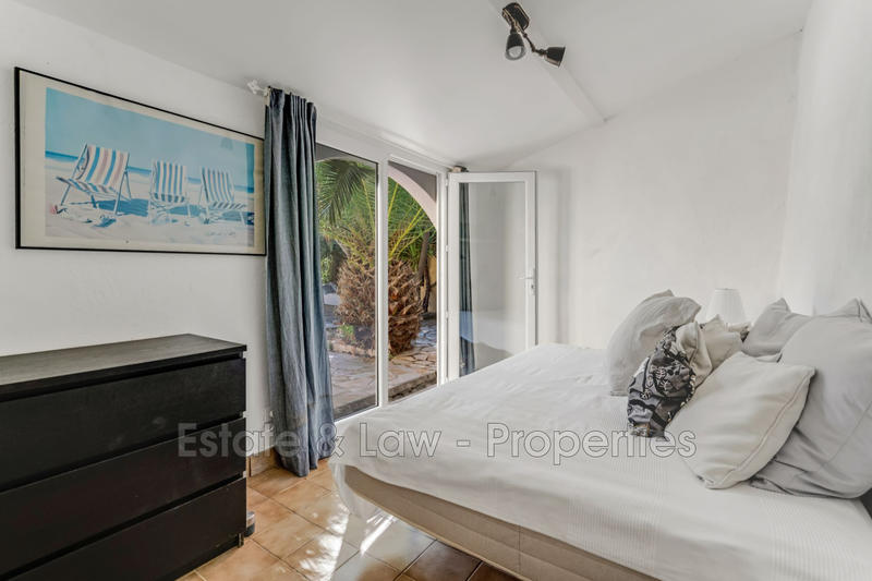 Maison - 177 m² - 5 pièces