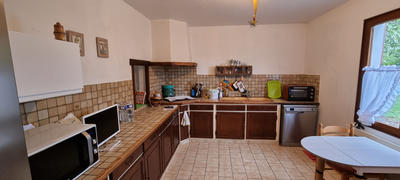 Maison - 100 m² - 8 pièces