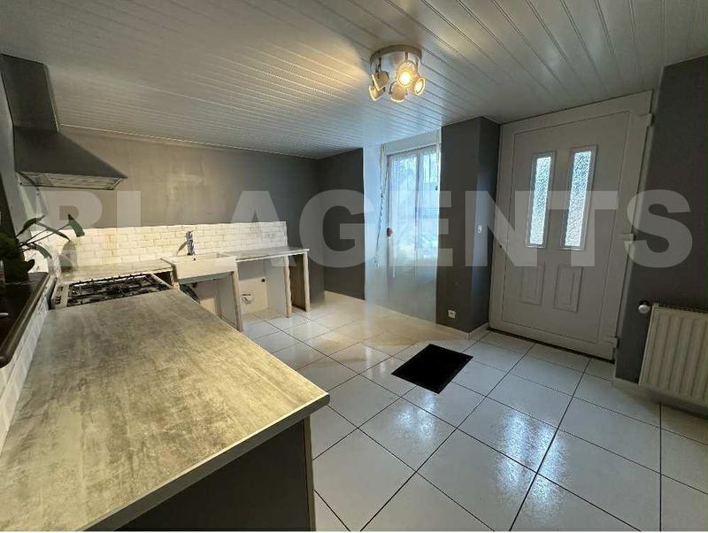 Maison - 140 m² - 6 pièces