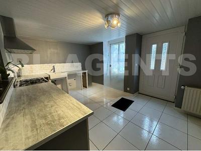 Maison - 140 m² - 6 pièces