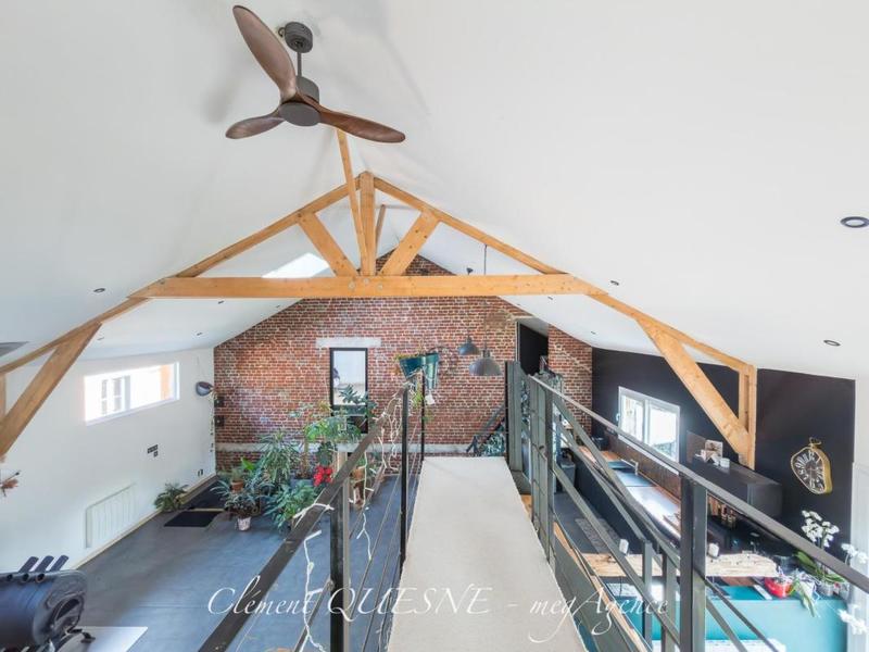 Maison - 225 m² - 7 pièces