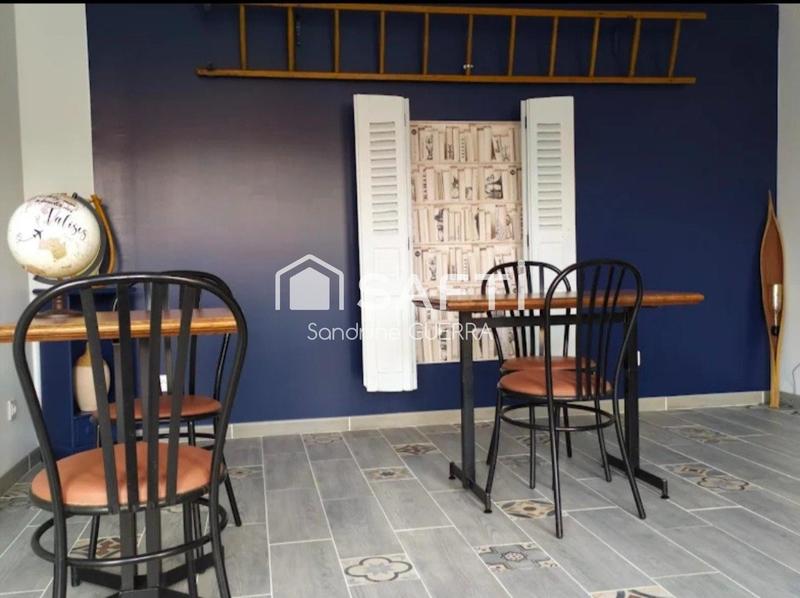 Maison - 262 m² - 12 pièces