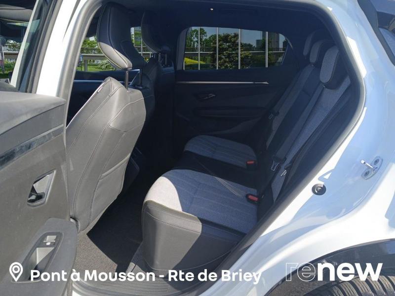 Renault Mégane E-Tech Ev40 130ch standard charge Techno