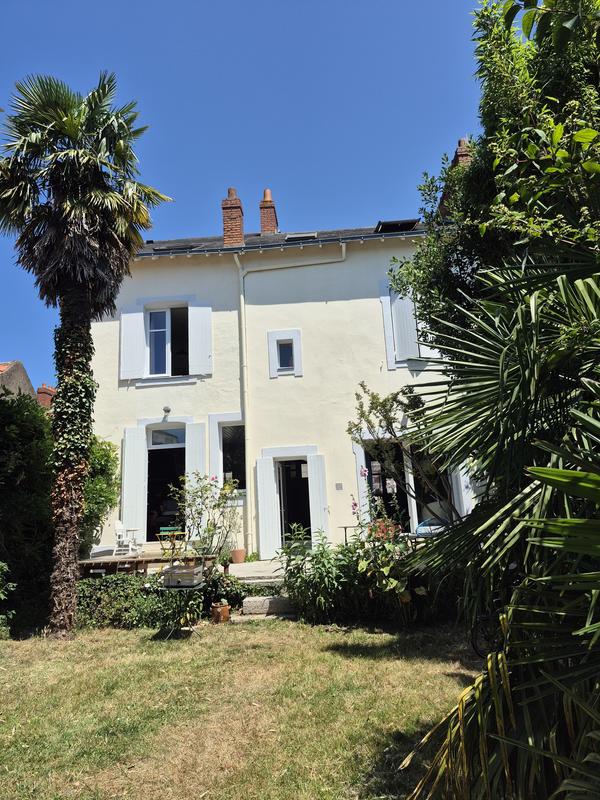 Maison ancienne - 200 m² - 8 pièces