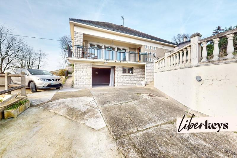 Maison - 140 m² - 6 pièces